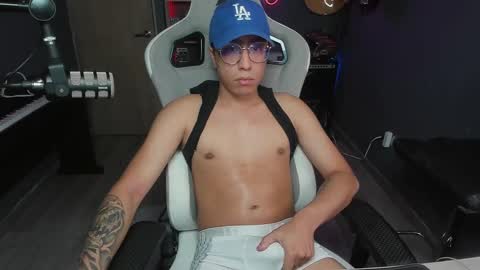 bigxboy96 online show from 02/09/25, 02:07