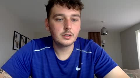 Snapshot of bigzeelee chatting on 06/30/26, 11:00 BigZEELEE online show from 06/30/26, 11:00