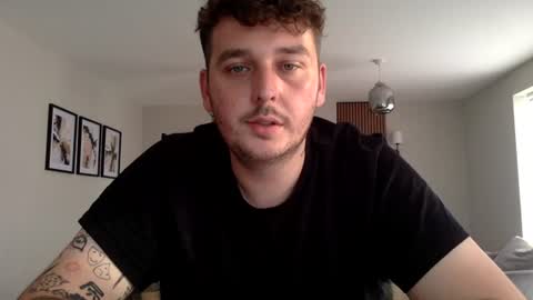 Snapshot of bigzeelee chatting on 07/03/26, 06:25 BigZEELEE online show from 07/03/26, 06:25