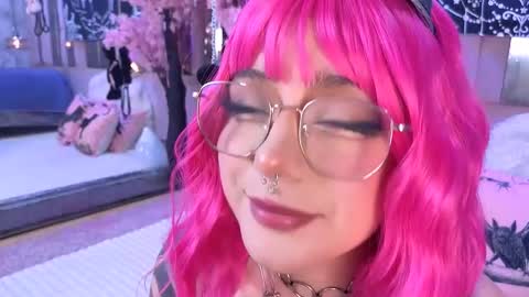 Snapshot of biizzy_noar chatting on 12/05/25, 01:52 Biizzy online show from 12/05/25, 01:52