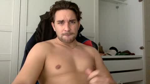 bikdig1 online show from 12/30/24, 10:21