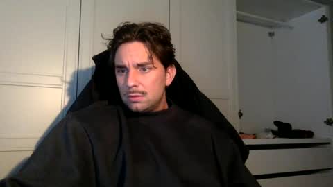 bikdig1 online show from 01/08/25, 03:17