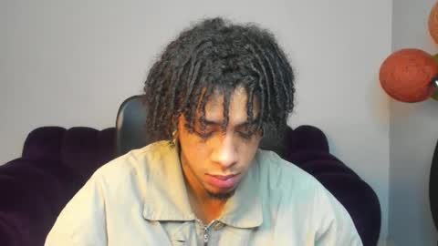 Snapshot of bikerseb chatting on 10/13/25, 01:00 Sebas online show from 10/13/25, 01:00