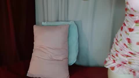 Snapshot of biki_sensual chatting on 03/05/26, 01:56 hi soy natural girl biki online show from 03/05/26, 01:56