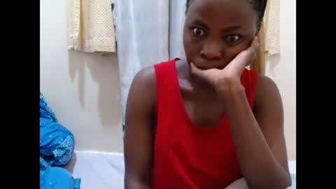 Snapshot of bilia_ebony chatting on 12/30/24, 02:31 Bilia online show from 12/30/24, 02:31
