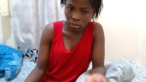 Snapshot of bilia_ebony chatting on 01/27/25, 10:27 Bilia online show from 01/27/25, 10:27