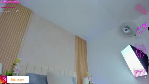 Snapshot of bilie_rouse1 chatting on 06/19/26, 03:11 Bilie online show from 06/19/26, 03:11