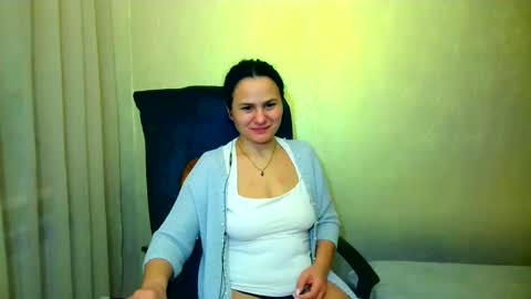 DOM NIKA online show from 02/11/25, 11:12