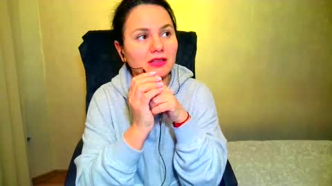 DOM NIKA online show from 02/24/25, 10:25