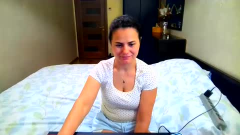 Snapshot of bililay chatting on 05/23/26, 09:41 DOM NIKA online show from 05/23/26, 09:41