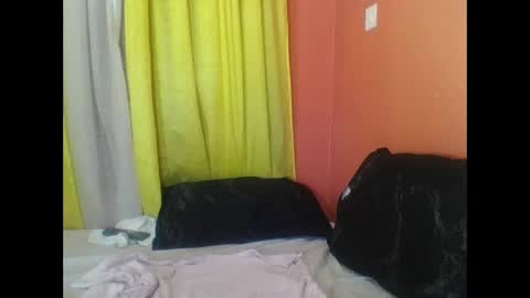 Snapshot of bilion_ass chatting on 02/06/25, 09:00 TREZAH online show from 02/06/25, 09:00