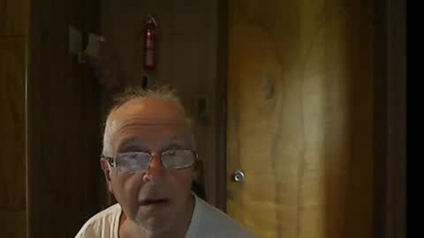 Snapshot of bill_25061 chatting on 07/19/26, 08:12 bill_25061 online show from 07/19/26, 08:12