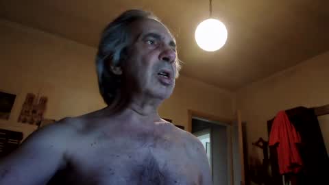 Snapshot of billgode69 chatting on 08/05/26, 04:54 bill daddy online show from 08/05/26, 04:54