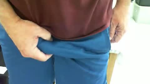 Snapshot of billiam8 chatting on 03/12/26, 01:17 Billiam8 online show from 03/12/26, 01:17