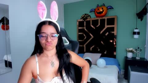 Billie online show from 11/05/25, 07:03