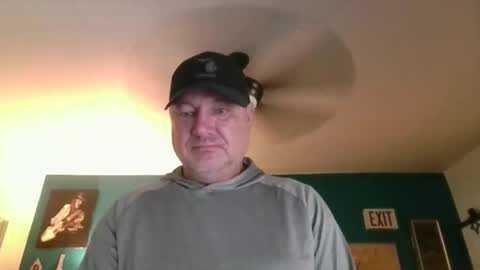 Snapshot of billjames55 chatting on 04/09/26, 02:33 billjames55 online show from 04/09/26, 02:33
