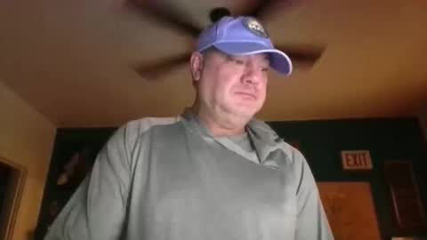 Snapshot of billjames55 chatting on 04/17/26, 10:18 billjames55 online show from 04/17/26, 10:18