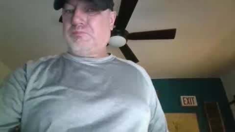 Snapshot of billjames55 chatting on 04/19/26, 12:59 billjames55 online show from 04/19/26, 12:59