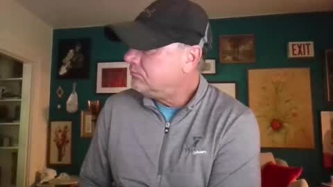 Snapshot of billjames55 chatting on 04/21/26, 10:34 billjames55 online show from 04/21/26, 10:34