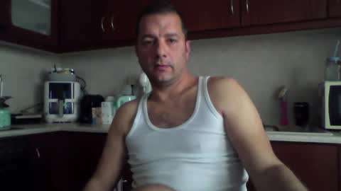 Snapshot of billos26 chatting on 03/27/26, 08:26 billys greece online show from 03/27/26, 08:26