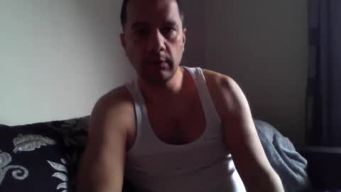 Snapshot of billos26 chatting on 04/03/26, 06:55 billys greece online show from 04/03/26, 06:55