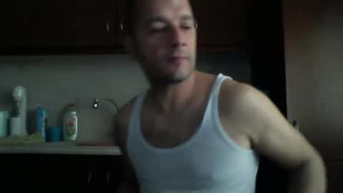 Snapshot of billos26 chatting on 04/21/26, 07:36 billys greece online show from 04/21/26, 07:36