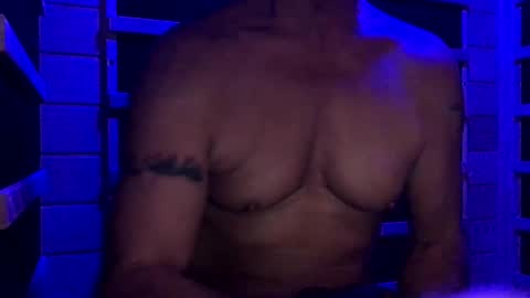 Snapshot of billy471 chatting on 12/05/24, 03:39 billy471 online show from 12/05/24, 03:39