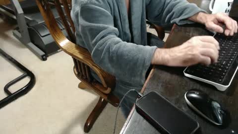 Snapshot of billy471 chatting on 12/06/24, 11:22 billy471 online show from 12/06/24, 11:22