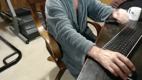 Snapshot of billy471 chatting on 01/02/25, 12:03 billy471 online show from 01/02/25, 12:03