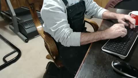 Snapshot of billy471 chatting on 01/13/25, 01:39 billy471 online show from 01/13/25, 01:39