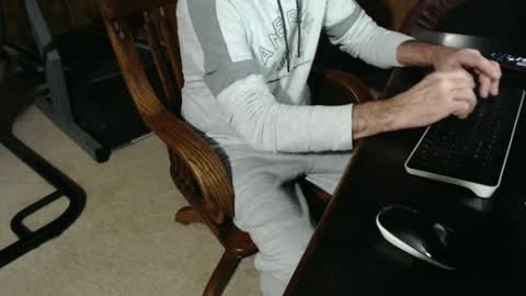 Snapshot of billy471 chatting on 01/17/25, 11:51 billy471 online show from 01/17/25, 11:51