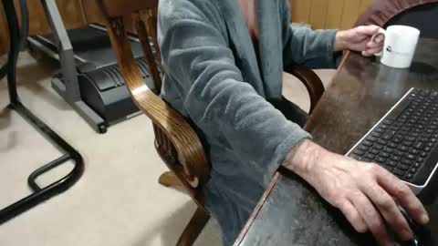 Snapshot of billy471 chatting on 01/28/25, 10:12 billy471 online show from 01/28/25, 10:12