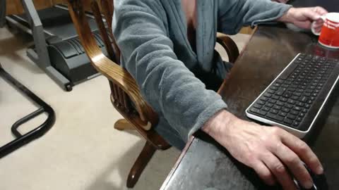 Snapshot of billy471 chatting on 02/06/25, 11:32 billy471 online show from 02/06/25, 11:32