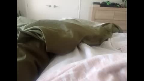 Snapshot of billy7801801010 chatting on 04/17/26, 01:41 billy7801801010 online show from 04/17/26, 01:41