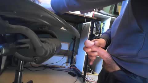 Billy Bilo online show from 10/24/25, 10:11