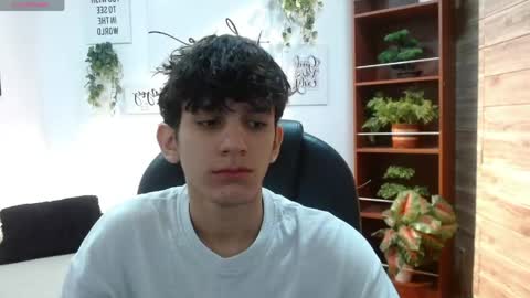 Snapshot of billy_wild chatting on 05/03/26, 12:00 billy wild online show from 05/03/26, 12:00
