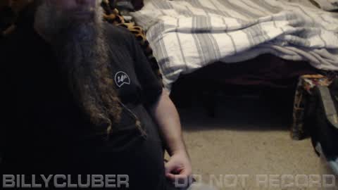 Snapshot of billycluber chatting on 01/13/25, 04:28 Billycluber online show from 01/13/25, 04:28