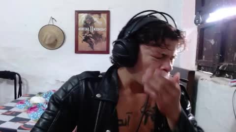 Snapshot of billykink_ chatting on 02/24/25, 12:37 billykink_ online show from 02/24/25, 12:37