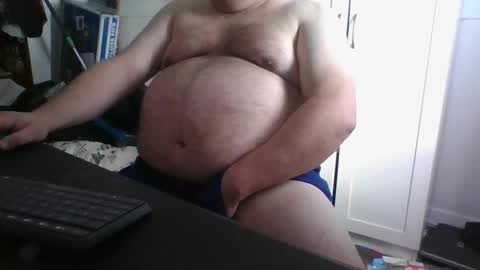 Snapshot of billymcn chatting on 04/08/26, 07:36 billymcn online show from 04/08/26, 07:36