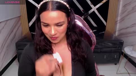 Snapshot of bily_takure_v chatting on 03/11/25, 04:32 Live 1000pm 600am COLOMBIAN HOUR online show from 03/11/25, 04:32