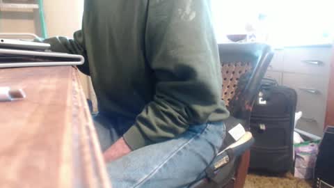 Snapshot of bimbttm chatting on 01/17/25, 06:44 Bimbttm online show from 01/17/25, 06:44