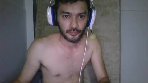 binhodm1 online show from 12/21/24, 11:24