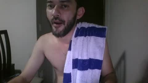 binhodm1 online show from 12/22/24, 10:58