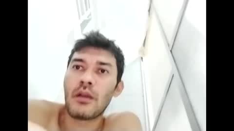 binhodm1 online show from 01/11/25, 06:56