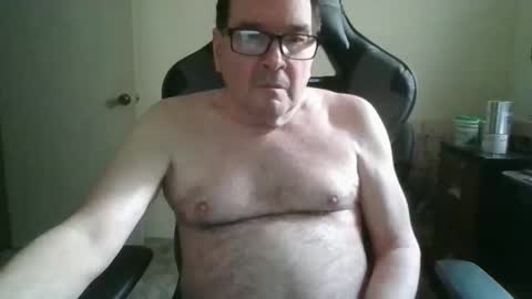 Snapshot of bink195234 chatting on 11/28/25, 05:37 Bink195234 online show from 11/28/25, 05:37