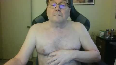 Snapshot of bink195234 chatting on 01/14/26, 07:30 Bink195234 online show from 01/14/26, 07:30