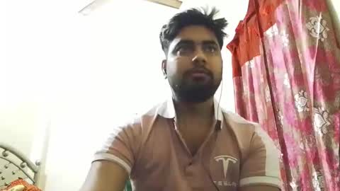 Snapshot of birbikrom104 chatting on 11/14/25, 08:46 birbikrom104 online show from 11/14/25, 08:46