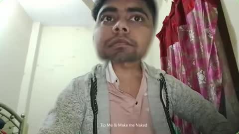 Snapshot of birbikrom104 chatting on 12/22/25, 06:32 birbikrom104 online show from 12/22/25, 06:32