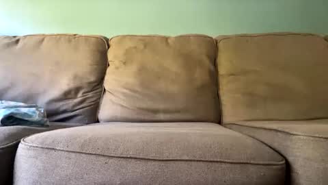 Snapshot of bisensualboy chatting on 10/20/25, 03:01 bisensualboy online show from 10/20/25, 03:01