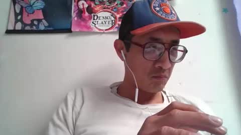 Snapshot of bisexmangenx chatting on 04/03/26, 01:42 Manu O online show from 04/03/26, 01:42